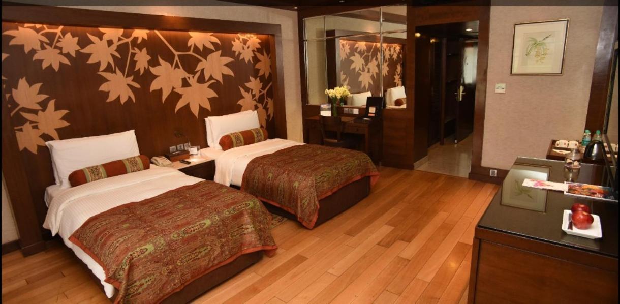 The Lalit Grand Palace Srinagar Екстер'єр фото