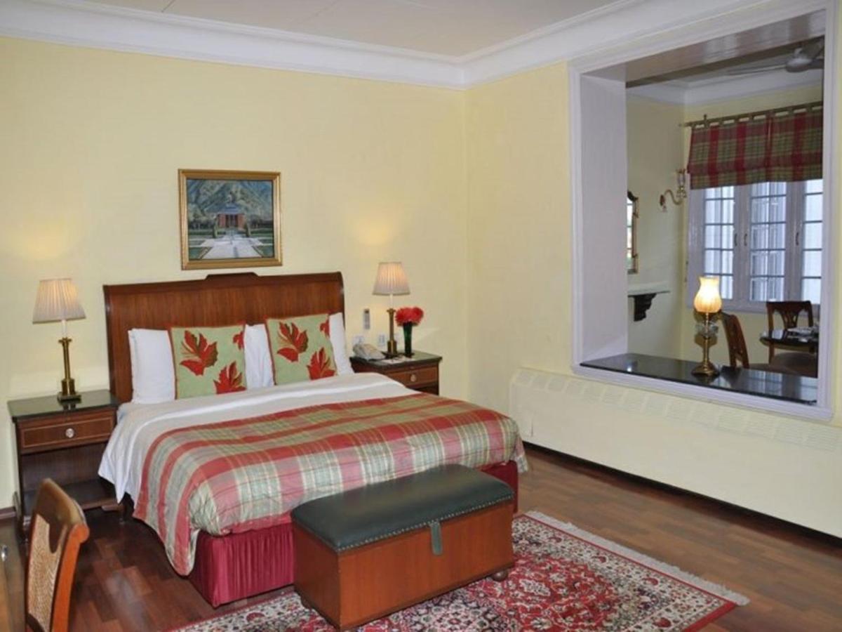 The Lalit Grand Palace Srinagar Екстер'єр фото